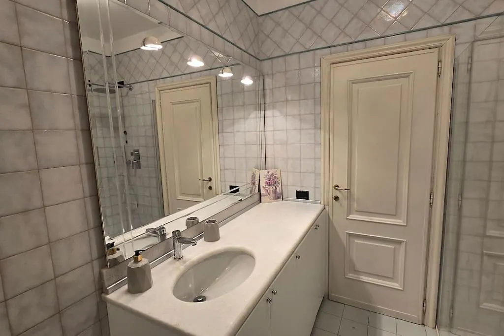Apartament Tra Mare E Castello La Spezia